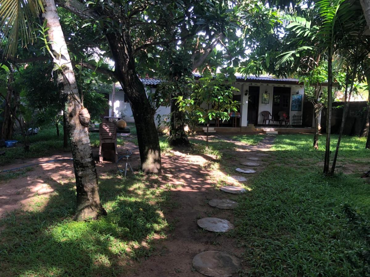 Sylvester Villa Hostel Negombo Kültér fotó