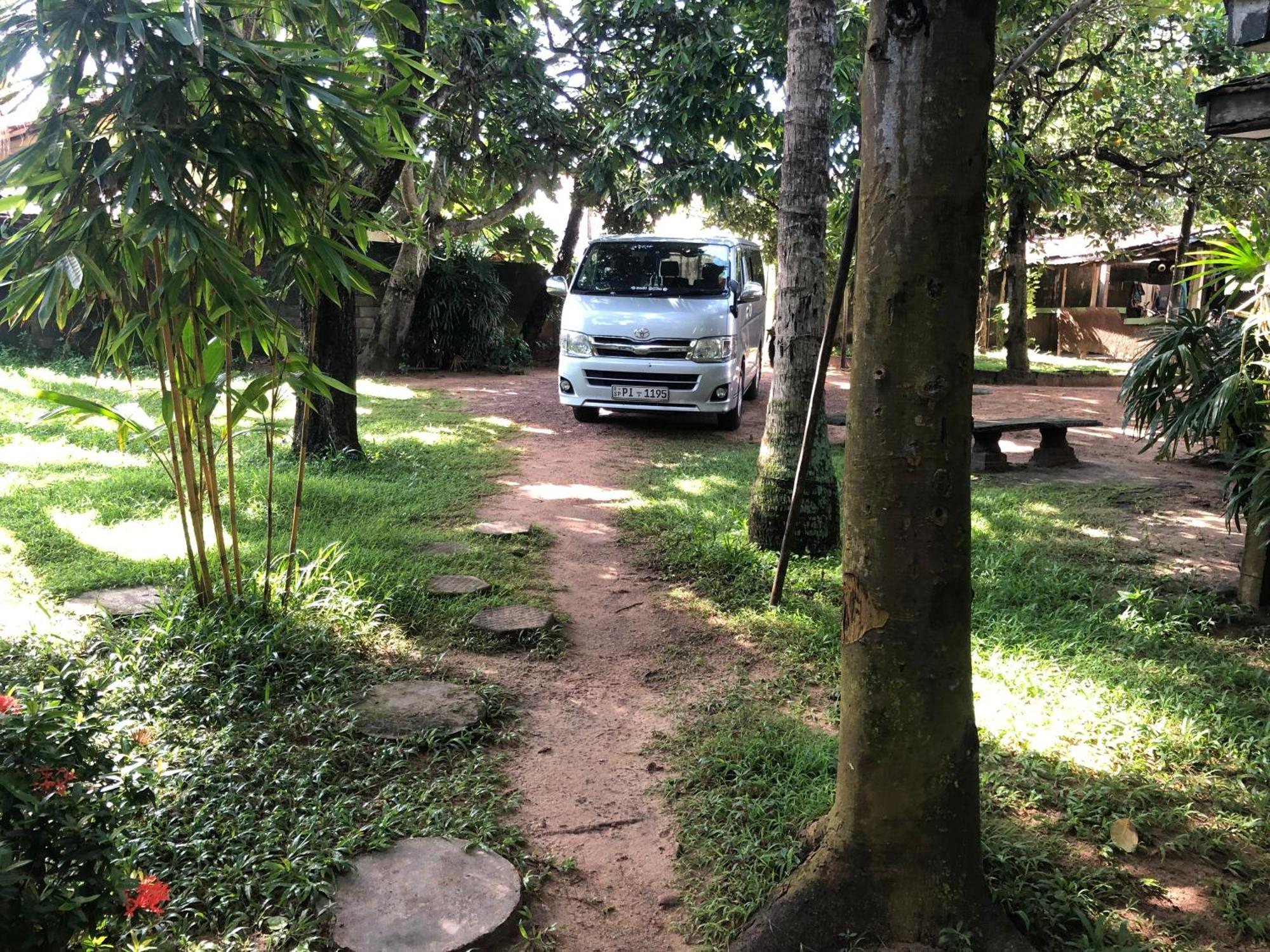 Sylvester Villa Hostel Negombo Kültér fotó